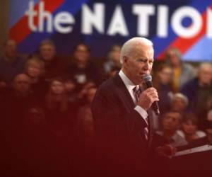 Joe Biden está esquivando una nueva oleada de ataques del Partido Republicano sobre los negocios de su hijo en el extranjero. Foto AFP