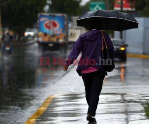 Los especialistas en meteorología de la Comisión Permanente de Contingencias (Copeco) presentaron la perspectiva climática. El miércoles se registraron fuertes lluvias en la capital. Foto: EL HERALDO