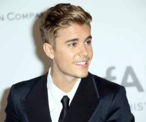 Al parecer, con su nuevo look, Justin Bieber quiere retroceder 9 años atrás.
