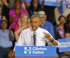 Unas 2,800 personas ovacionaron a Obama en una cancha de básquet de la Florida Memorial University, en el noroeste de Miami. Foto: AFP