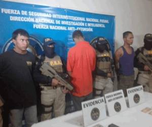 Los tres pandilleros fueron detenidos por la Fuerza Nacional Antiextorsión en la pital de Honduras.