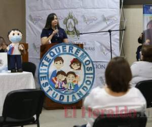 La estrategia contempla el uso de videos, audios, recursos para redes sociales y material impreso dirigido a autoridades docentes, padres y madres de familia, entre otros. Fotos: Emilio Flores/EL HERALDO.