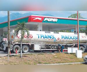 Honduras cuenta con tres terminales de almacenamiento para la distribución de los combustibles importados.
