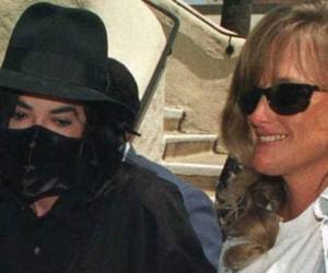 Debbie Rowe fue la segunda esposa de Michael Jackson. Foto: AP