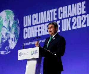 El presidente también aprovechó para destacar que en su gobierno se ha hecho una inversión pública en temas climáticos de casi 2,000 millones de dólares al año y solo 5% es de préstamos y donaciones. Foto: Cortesía