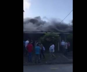 Captura de pantalla del video en el que se muestra el incendio donde murieron dos menores en SPS.