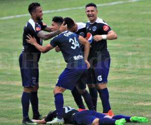Motagua es por ahora 'Honduras 1' en la temporada 2017-18 por ser doblemente finalista en los torneos hondureños aunque tenga menos puntos que Olimpia en la tabla general de posiciones. Foto: Ronal Aceituno / Grupo OPSA.
