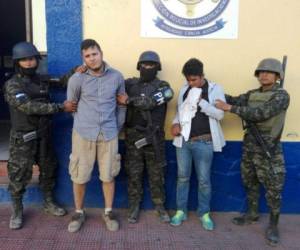 Los capturados fueron llevados a la jefatura policial de la región. Foto: Cortesía