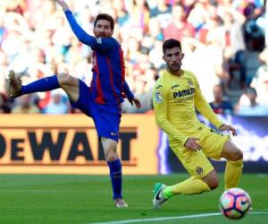 Messi se ha convertido en el máximo goleador del Barcelona. Foto: AFP
