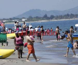 Las playas son el destino preferido por los hondureños en esta temporada de Semana Santa.