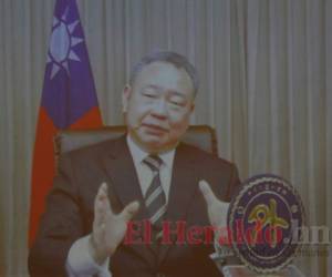 La charla con el diplomático de la República de China (Taiwán), Alexander Tah-ray Yui, se realizó de manera virtual. Foto: Marvin Salgado/El Heraldo