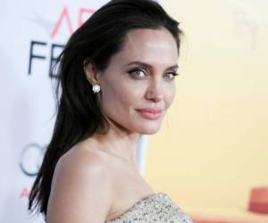 Jolie aceptó someterse a la spruebas porque deseaba hacer el papel de Lara Croft. Foto: AP