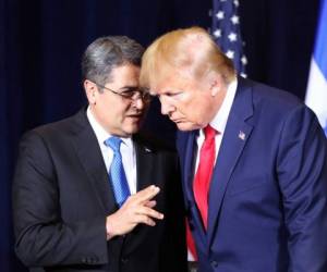 Donald Trump elogió a Juan Orlando Hernández.
