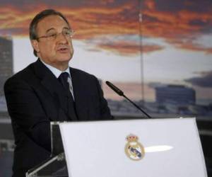 Florentino Pérez, presidente del Real Madrid, durante una conferencia de prensa.