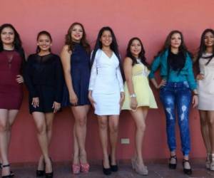 Son siete hermosas jóvenes de 15 a 17 años de edad que representan los barrios y colonias. Foto: Juan César Díaz