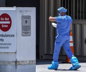 La desigualdad en el acceso a las mascarillas, guantes, blusas y otras protecciones también es un factor de riesgo importante.