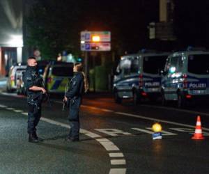 Los arrestos del jueves estuvieron precedidos por cateos policiales en varias viviendas de Hagen, explicó la policía.