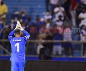 El guardameta costarricense agradeció el cariño de la afición hondureña en San Pedro Sula durante la estadía su estadía con la Tricolor. Foto: Yoseph Amaya | EL HERALDO