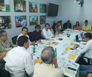 El prediálogo nacional continuará este martes en el Congreso Nacional. (Foto: El Heraldo Honduras)