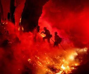 En varios casos, barrios enteros han sido evacuados como medida preventiva, una estrategia que ha servido hasta ahora para evitar muertes. Foto: AFP