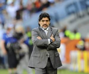 De acuerdo con los informes médicos el corazón de Maradona desde hace 20 años pesaba el doble de lo normal.