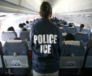 Las autoridades aseguran que capturan a personas que son una amenaza para la seguridad púbica de Estados Unidos. Foto: ICE/Twitter.