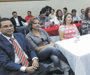 La bancada del Partido Liberal demandó que por tarde el viernes se haga pública la lista de los propuestos por la Junta Nominadora.