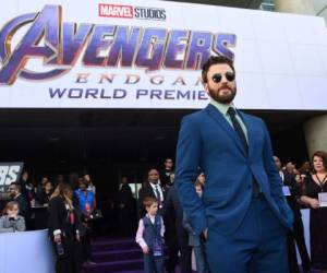 Chris Evans se robó las miradas en la alfombra roja del estreno mundial de Avengers. (Foto por Chris Pizzello/Invision/AP)