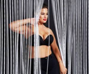 Ashley graham es el ícono de las modelos 'pluz size'. Foto: Twitter