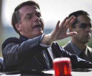 Bolsonaro dice que la pandemia es un problema menor y pasajero, a pesar de que crece la incidencia de Covid-19 en el país más grande de Latinoamérica. Foto: AP.