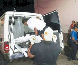 Medicina Forense realizó el levantamiento de ley, pero hasta ayer todavía no podían retirar el cuerpo de la morgue del MP.