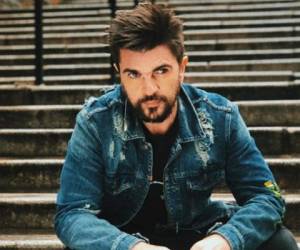 El artista colombiano Juanes presentó su sencillo 'Pa dentro' con el que pretende cautivar a sus fans.