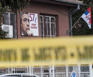 El político fue sorprendido por disparos efectuados desde un automóvil cuando llegaba a la sede de su partido. Foto AFP