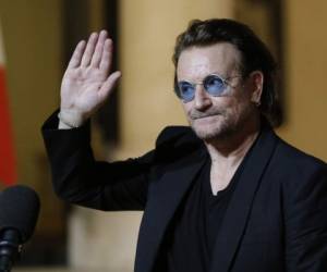 Bono es el vocalista de la banda de rock U2. (Foto: AP)
