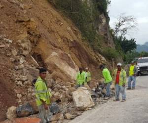 La saturación de los suelos a causa de las lluvias ya ha provocado algunos deslizamientos en Honduras. (Foto: Copeco)
