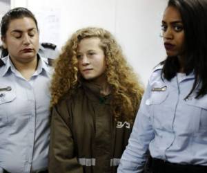 Ahed Tamimi es una joven palestina de apenas 16 años de edad. Foto: Agencia AFP
