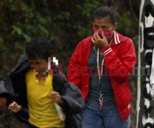 Esta jovencita narró lo difícil que es salir a pedir a la calle. Nunca lo había hecho. Foto: Johnny Magallanes / EL HERALDO.