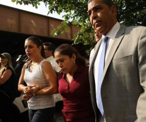 Muchas otras madres arrestadas en la frontera se encuentran en una situación aún más crítica. Foto: AFP