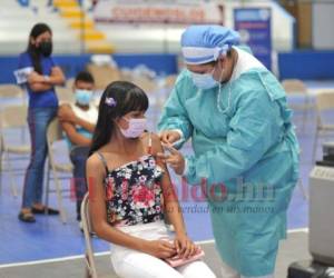 La vacunación en los centros habilitados en el Distrito Central se reanudará el próximo lunes, luego del Feriado Morazánico. Foto: Marvin Salgado | EL HERALDO