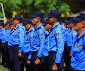 El martes anterior, el CN aprobó la promoción al grado inmediato superior de 72 efectivos policiales a quienes les correspondía ascender en 2015 y 2016 en su mayoría