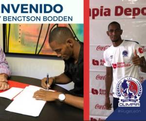 Jerry Bengtson en el momento cuando estampó su firma con el Olimpia. Foto: Redes Sociales