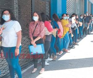 Hay más de 87,000 jóvenes, entre 19 y 24 años, que ya mejor no buscan trabajo porque se convencieron que no tienen oportunidad. FOTO: EL HERALDO