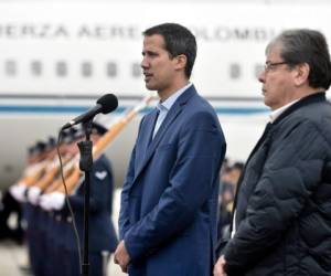 Esta foto de la oficina de prensa de la presidencia colombiana muestra al líder de la oposición venezolana Juan Guaido. Foto AFP