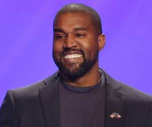 No está claro si con el mensaje, Kanye estaba pidiendo ayuda de alguna manera, pues sus mensajes causaron más preocupación. Foto: AP.