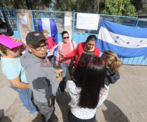 Los docentes en protesta amenazan con seguir con las tomas en las demás direcciones departamentales. (Foto: David Romero/ El Heraldo Honduras/ Noticias Honduras hoy)