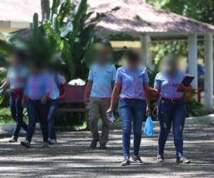 Al interior de la UNA hay problemas de disciplina y abuso de las autoridades. Los estudiantes hacen a mano las denuncias de los malos tratos que reciben, pero las mismas autoridades no les resuelven. Urge supervisión de entes externos a la UNA.