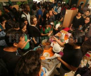 La feria gastronómica de invertebrados tuvo mucha aceptación del público. Fotos David Romero / EL HERALDO