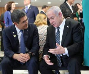El presidente Juan Orlando Hernández sostuvo un importante encuentro este martes en Brasilia con el primer ministro de Israel, Benjamin Netanyahu. Foto cortesía