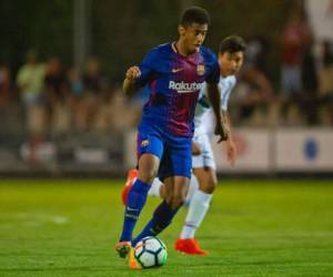 Lozano y sus compañeros de Barcelona B tuvieron un gran estreno este día en la Segunda División de la Liga de España al vencer 2-1 al Valladolid FC; el gran gestor del triunfo fue el hondureño con un gol y una asistencia. Foto: Cortesía Liga 123.