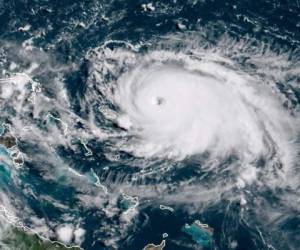 El Centro Nacional de Huracanes de Estados Unidos describió la tormenta como 'extremadamente peligrosa'. Foto: AFP